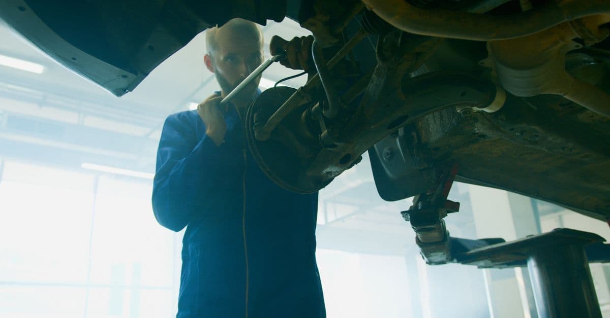 Auto Repair Search Trends Reshaping How Shops Get Found